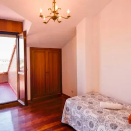 Holiday home Chalet Con Vistas Al Mar En San Juan De La Canal Santa Cruz De Bezana